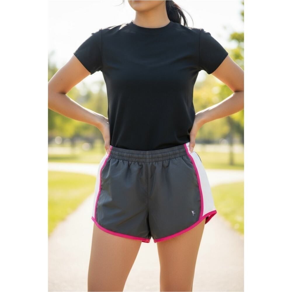Danskin Now athletic running shorts sz S